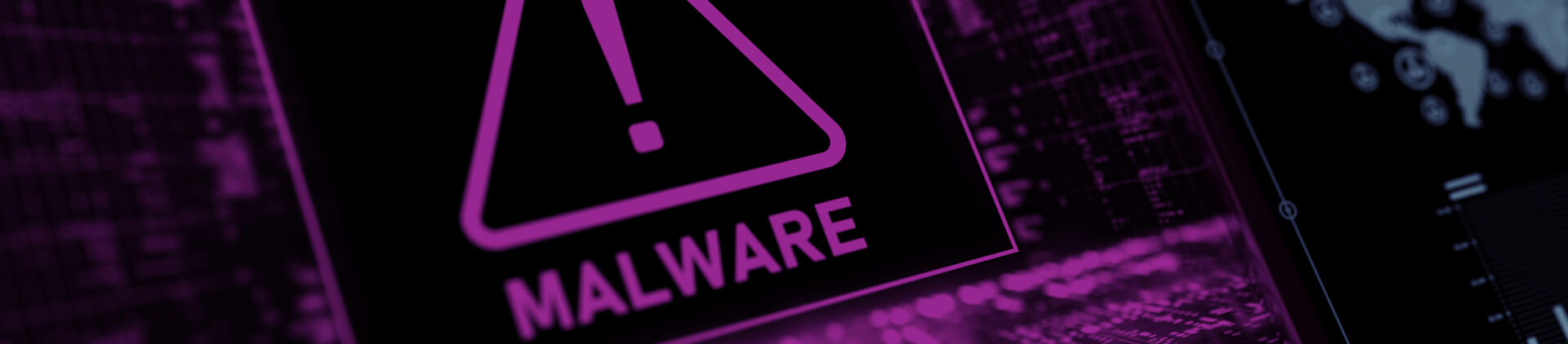 Tela com vários símbolos de informática e o escrito “malware” no centro.